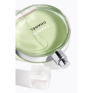 CHANCE EAU FRAÎCHE
Eau de Toilette Spray 3.4 FL OZ. Floral Citrus Scent